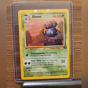 Gloom 37/64 Pokémon Card